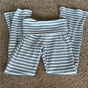 Striped Blue and White Ribbed Yoga pants/leggings